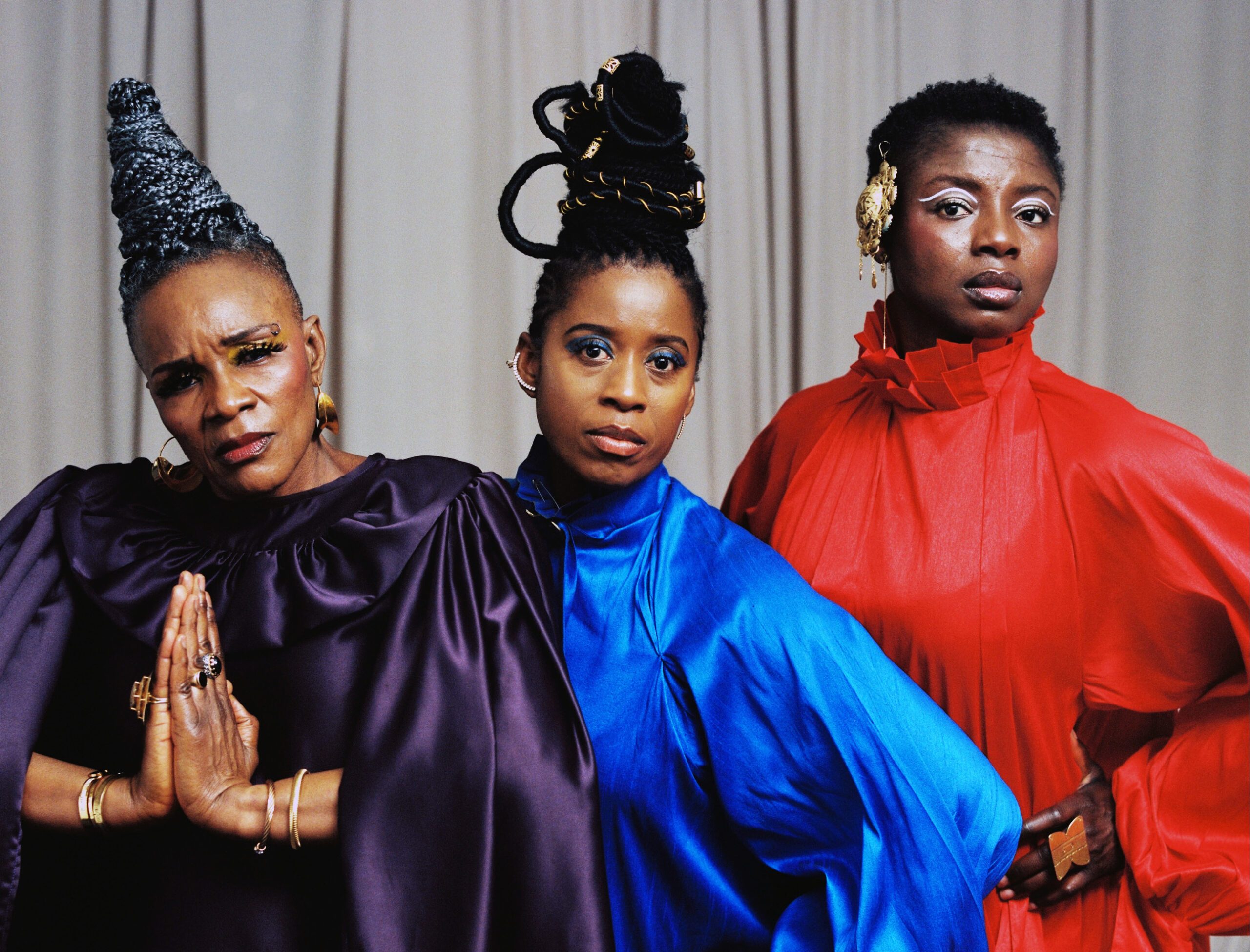 Les Amazones d’Afrique__ Festival Chants d’Hiver et de Femmes